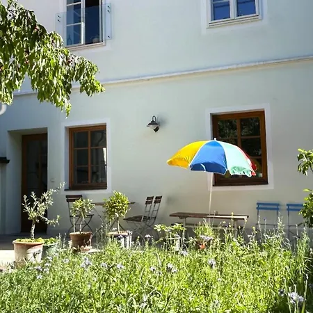 Vakantiehuis Danube Atelier - The Garden Rossatz